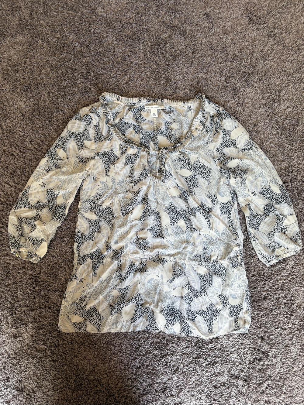 Vintage Banana Republic 100% Silk Floral Top
